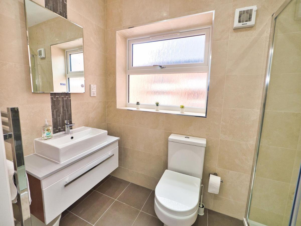 Amazing 1 Bed Flat In Lovely Area เบอร์มิงแฮม ภายนอก รูปภาพ
