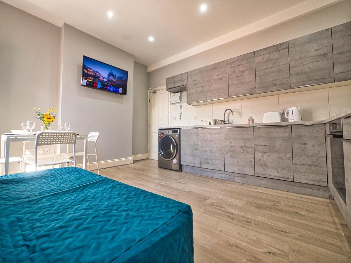Amazing 1 Bed Flat In Lovely Area เบอร์มิงแฮม ภายนอก รูปภาพ