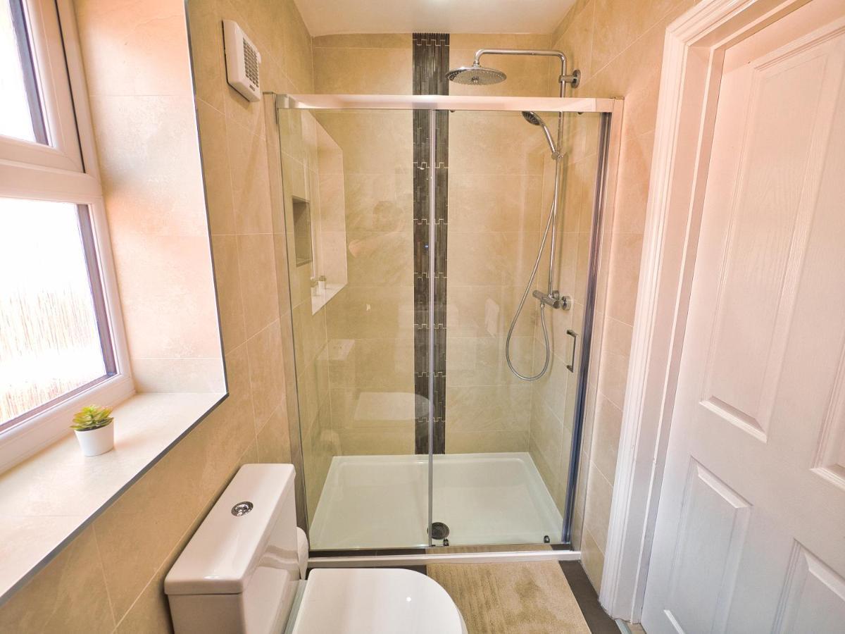 Amazing 1 Bed Flat In Lovely Area เบอร์มิงแฮม ภายนอก รูปภาพ