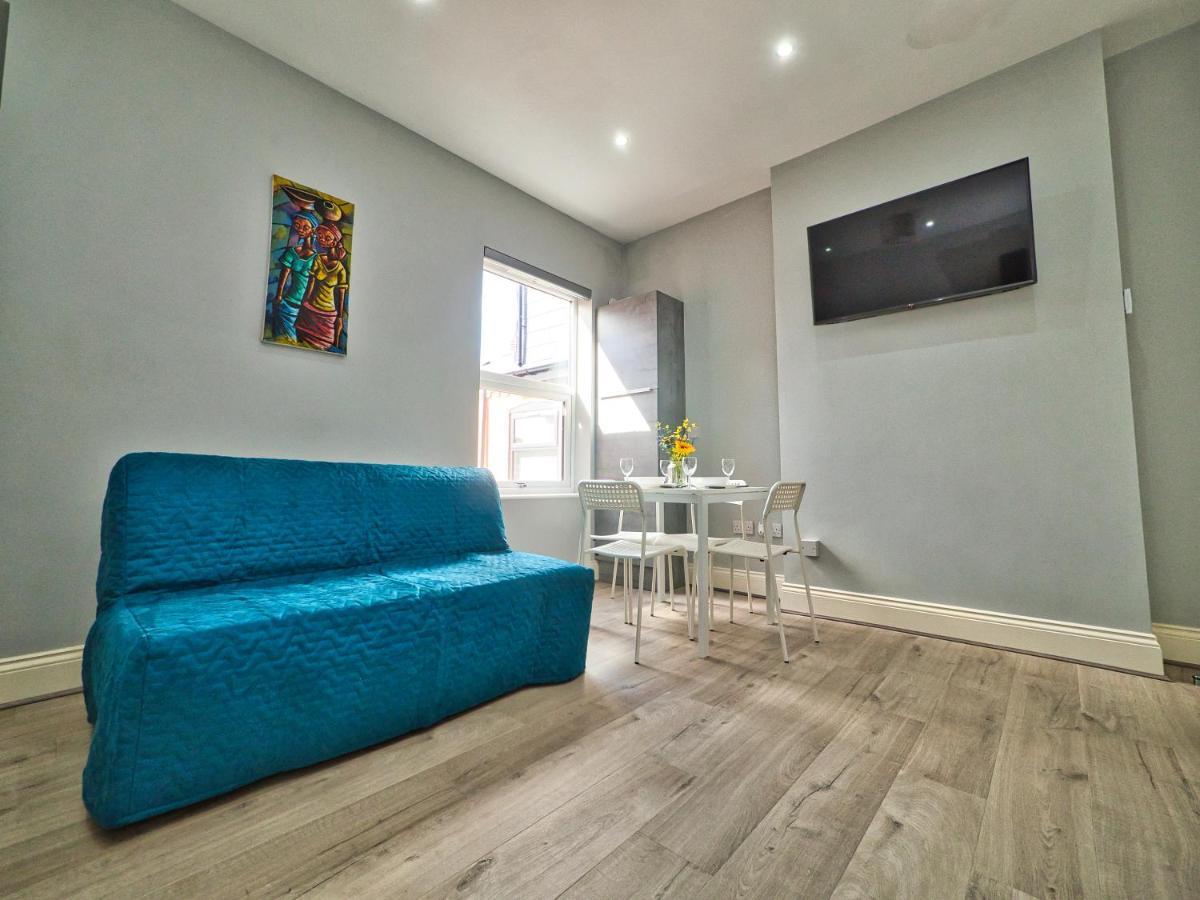 Amazing 1 Bed Flat In Lovely Area เบอร์มิงแฮม ภายนอก รูปภาพ